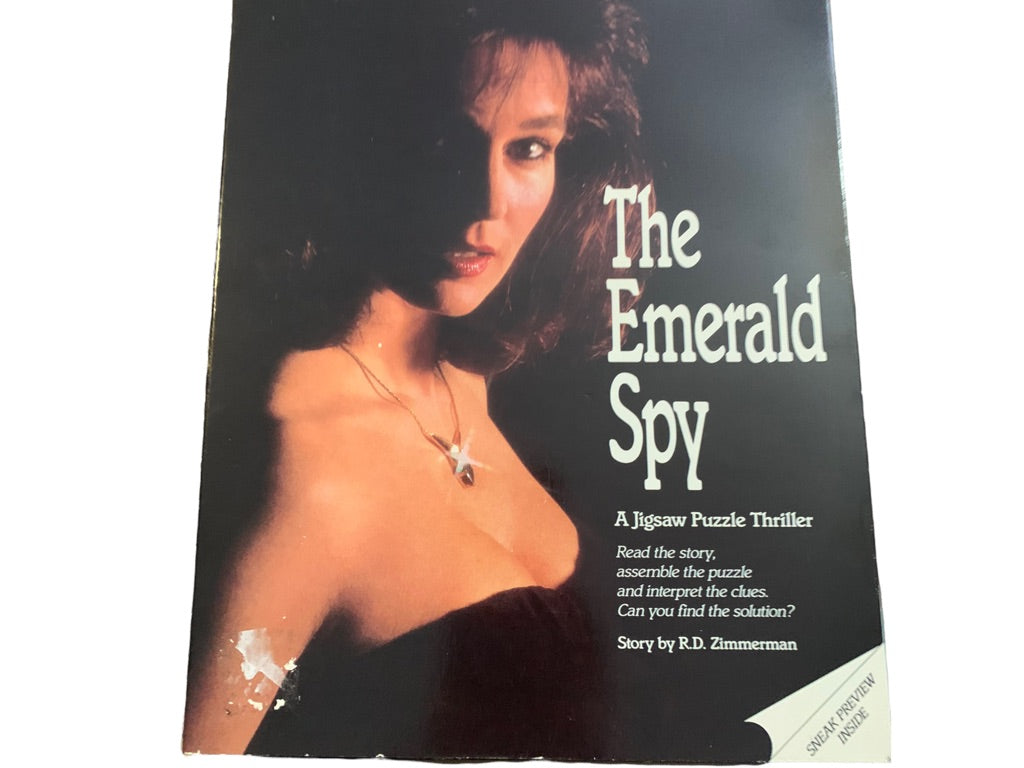 The Emerald Spy Mystery Book and 500-Piece Jigsaw Puzzle Thriller by Bepuzzled