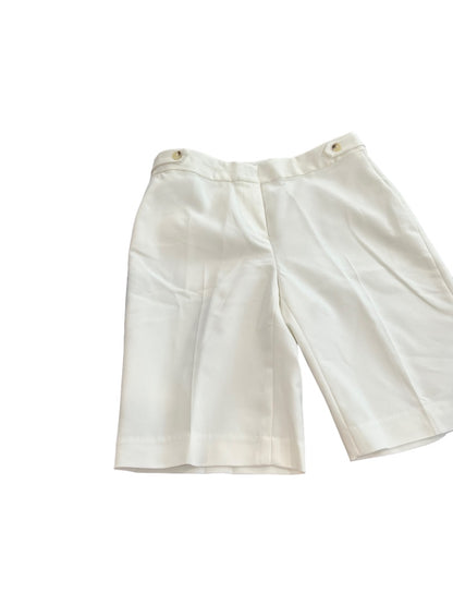 10 NWT Vince Camuto "New Ivory" Shorts 10" Inseam