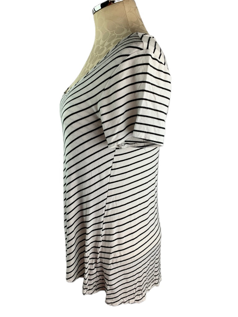 Small Bobeau Women's Black White Striped Short Sleeve Tshirt Layered