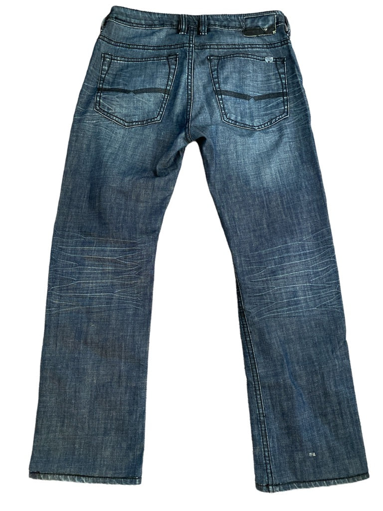 32 Buffalo David Bitton Driven Med Wash Jeans