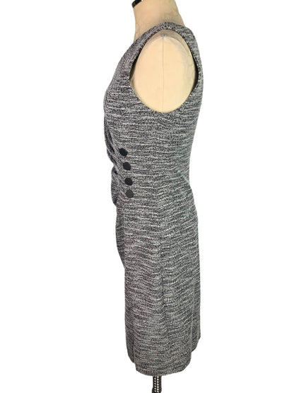 10 DKNY Black White Stretch Tweed Sheat Dress Sleeveless V-Neck Back Zip