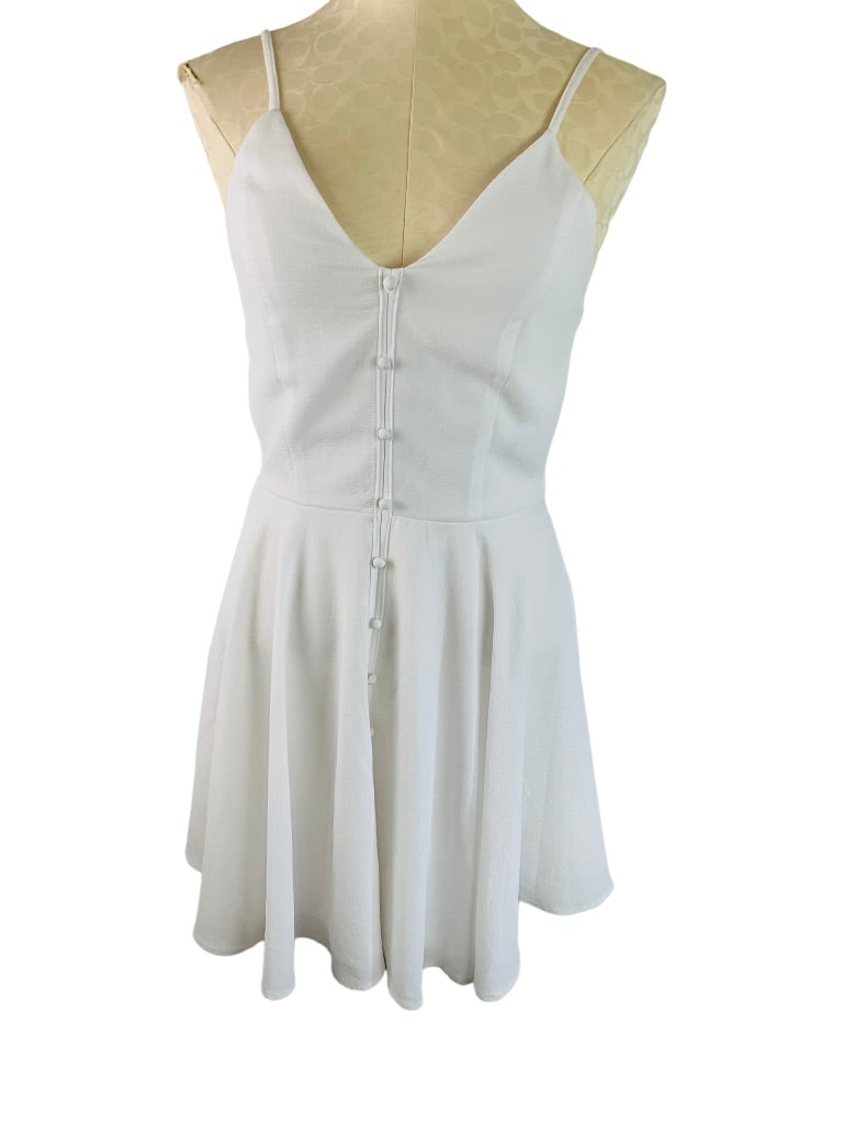 Medium Windsor White Fit and Flare Dress Junior Women's Spaghetti Strap V-Neck