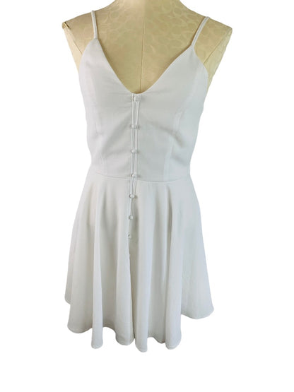 Medium Windsor White Fit and Flare Dress Junior Women's Spaghetti Strap V-Neck