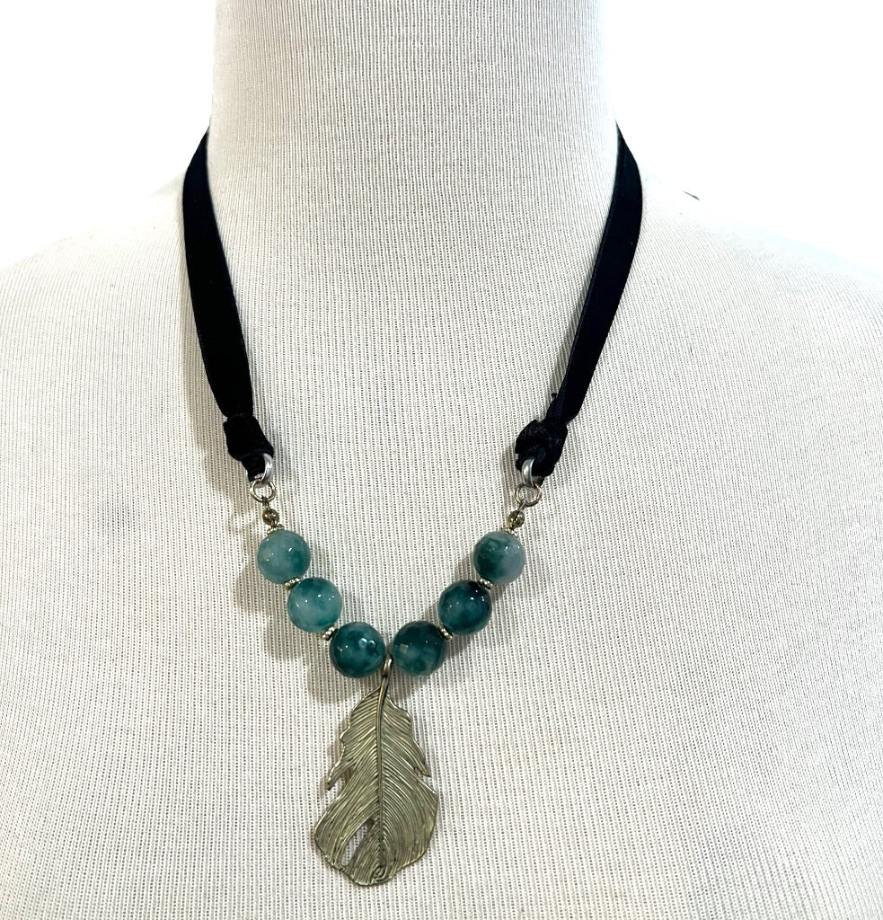 Blue Fluorite Stone Goldtone Leaf Necklace Velvet Tie Adjustable 36"