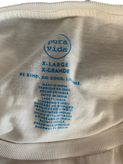 XL PuraVida Beach Scene TShirt in Vintage White Women's Live Free