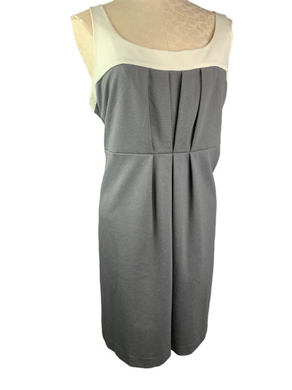 XL Old Navy Women's Sheath Dress Sleeveless Gray Ponte Knit Cream Trim