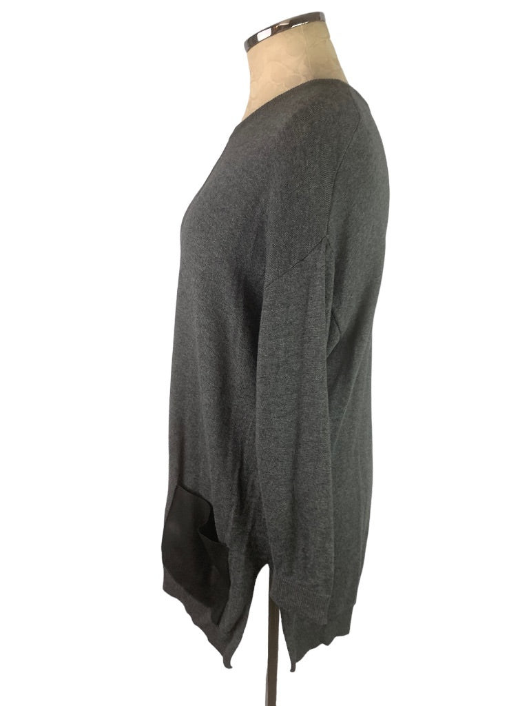 Small DG2 Diane Gilman Women's Gray Tunic Pullover Sweater Pocket