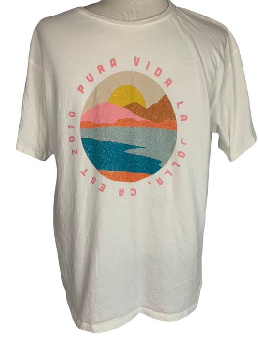 XL PuraVida Beach Scene TShirt in Vintage White Women's Live Free