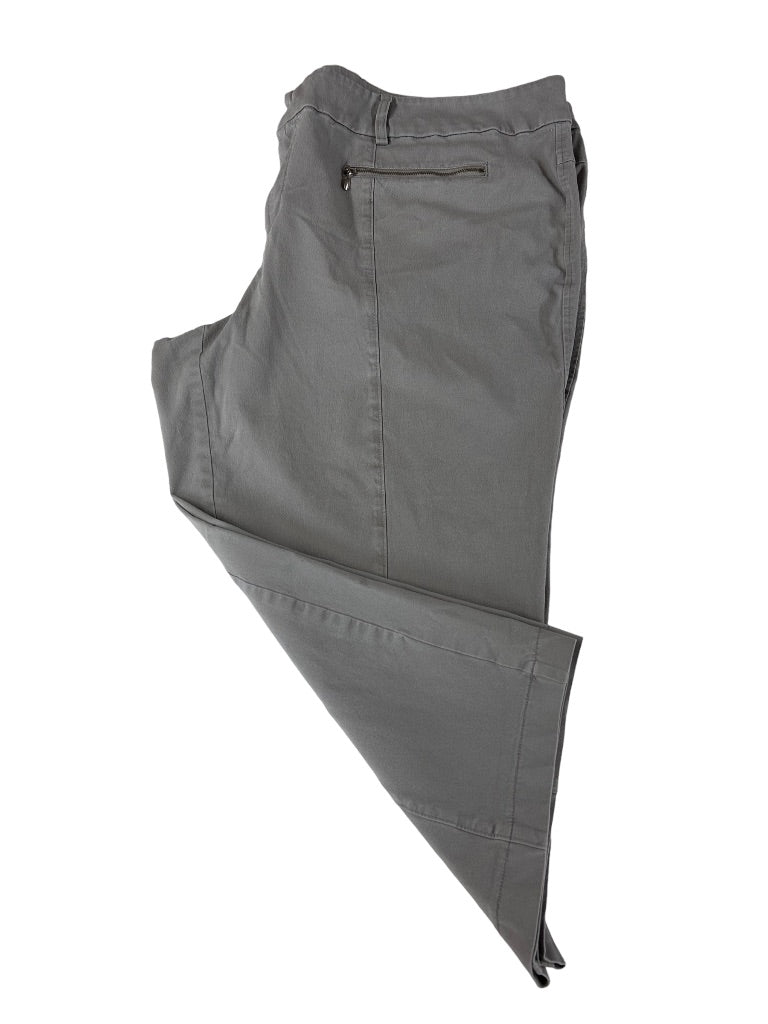 24W INC International Concepts Gray Capri Pants 21" Inseam