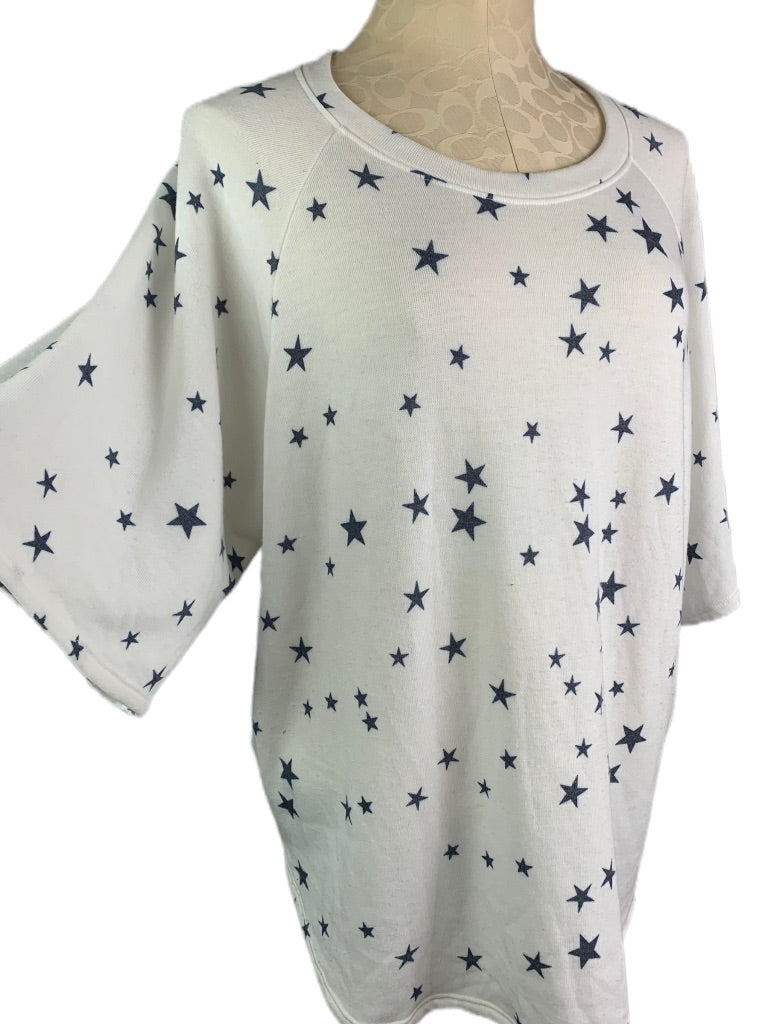 Medium Crepas Women's Oversize Pullover Shirt White Blue Stars Short Sleeve