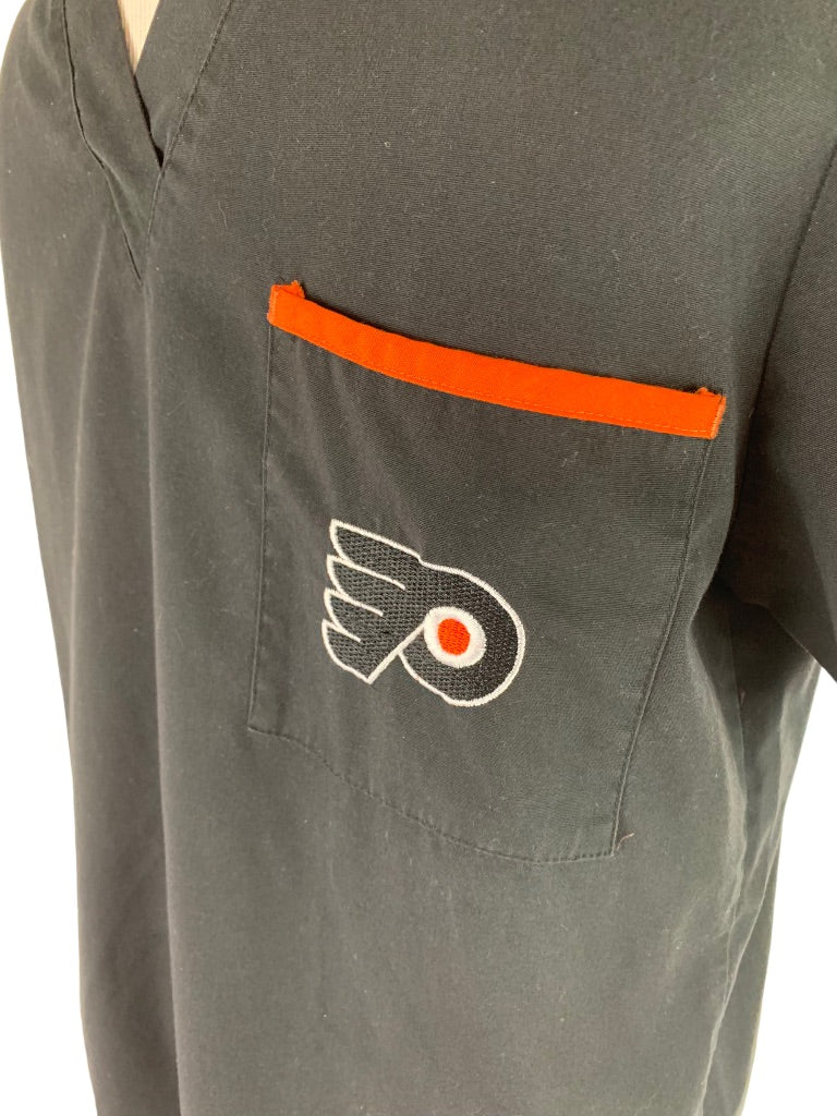 Small NHL Philadelphia Flyers Men's Black Scrub Top Short Sleeve