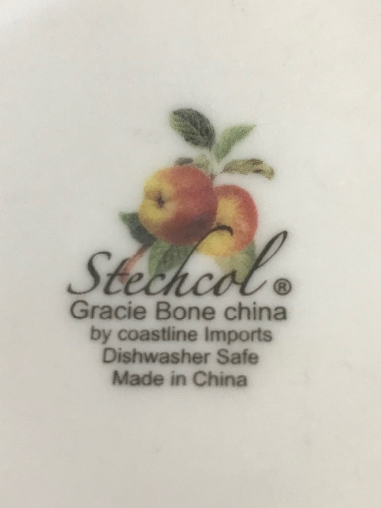 Stechcol Gracie Bone China Tea Mug by Graceline Imports Apple Dishwasher Safe