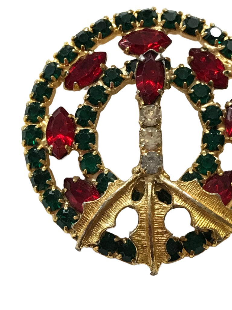 Vintage Holiday Wreath Candle Brooch Red Green Stones Goldtone 1.5" Diameter