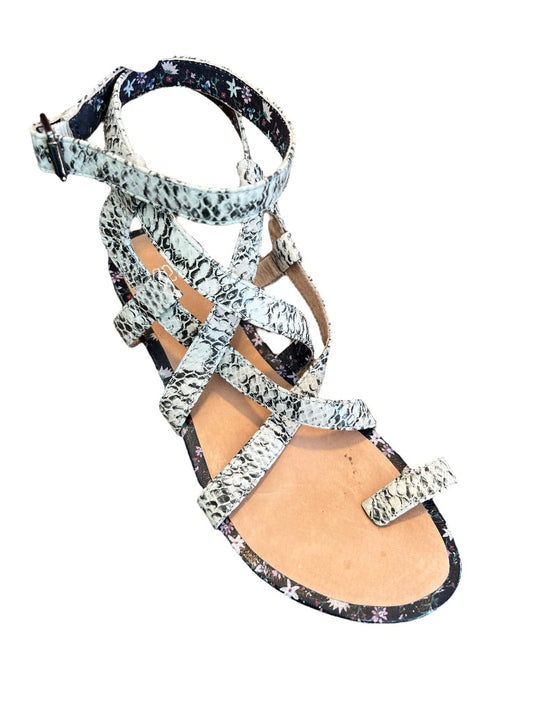 6.5 CAbi Athena Gladiator Sandals