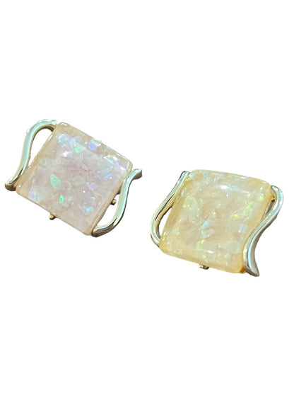 Vintage Coro Champagne Confetti Lucite Thermoset Clip On Earrings Goldtone  1"