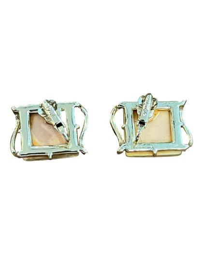 Vintage Coro Champagne Confetti Lucite Thermoset Clip On Earrings Goldtone  1"