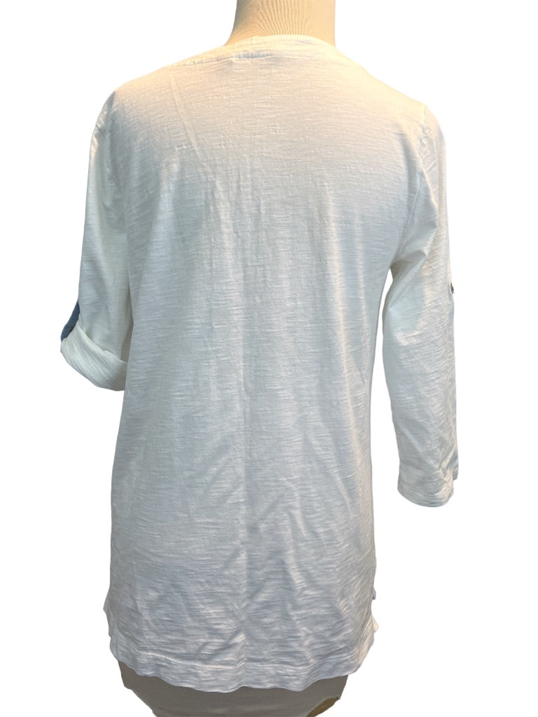 Small Brooks Brothers White V-Neck Pull Over Shirt Roll-Tab Sleeves embroidered trim