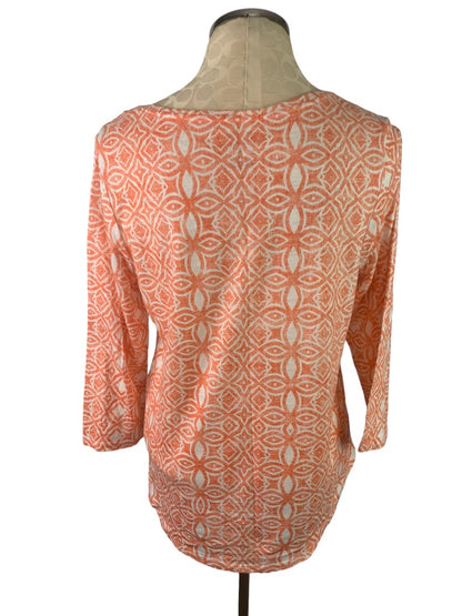 Medium Chico's (Size 1) Women's The Ultimate Tee Orange White Print V-Neck 3/4 Sleeve Top