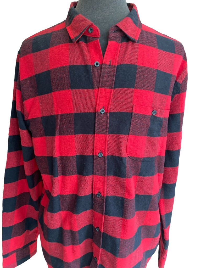 XL Aeropostale Buffalo Check Flannel Elbow Patch Bitton Down Shirt