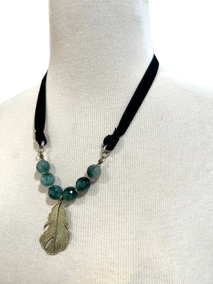 Blue Fluorite Stone Goldtone Leaf Necklace Velvet Tie Adjustable 36"