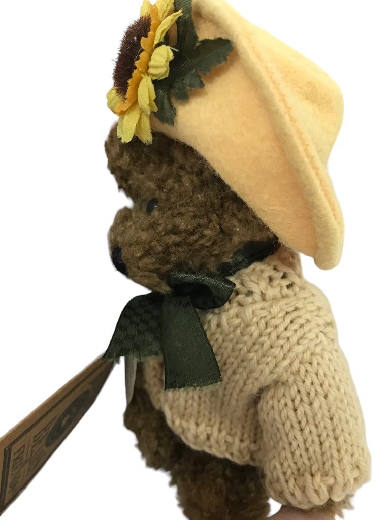 Boyds Bears & Friends 6" Teddy Bear Flora Mae . . . Bloom with Joy