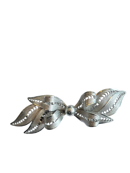 Vintage Signed Kramer Brooch Pin Silvertone Bow Filigree Ornate 3"