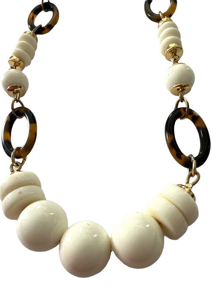 NWT Talbots Tortoise and Cream Beaded Goldtone Necklace Toggle Clasp 21"-22" long