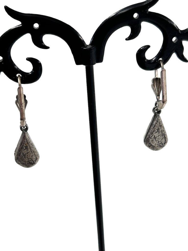 Teardrop Shape Clear Rhinestone Earrings Silvertone Earrings Leverback 1.25" Drop Dangle