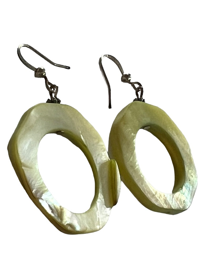 Green Carved Irradescent Round Dangle Earrings