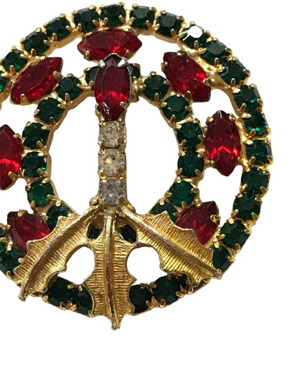 Vintage Holiday Wreath Candle Brooch Red Green Stones Goldtone 1.5" Diameter