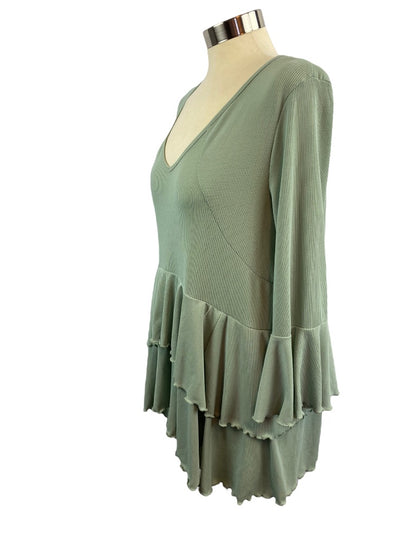 Large Andthewhy Women's Sage Green Pullover Ribbed Knit Top Tiered Ruffle