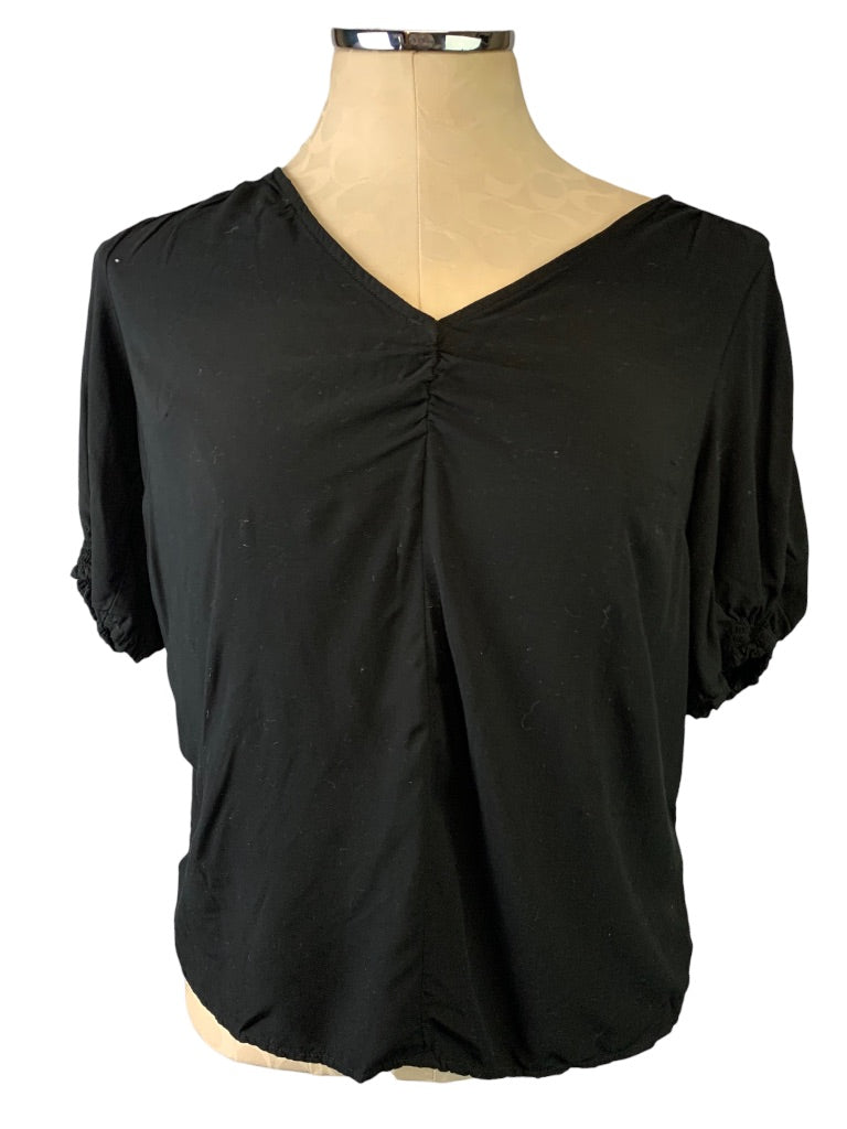 Small Old Navy Black V-Neck Women's Pullover Rayon Blouse Short Puff Sleeve