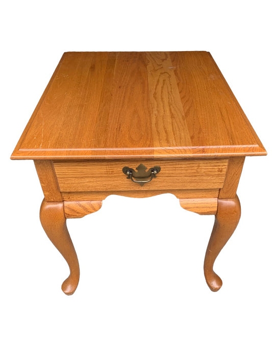 Broyhill Solid Oak End Table Country French with Drawer 22"L x 27"D x 24"H