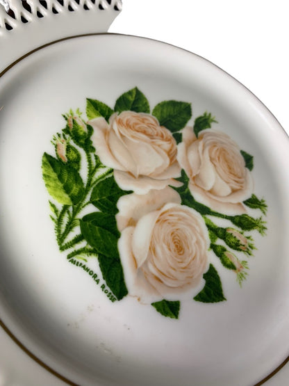 Bing & Grondahl Danbury Mint 1979 The 12 Rose Plate "Moss Rose" 8.5" Diameter