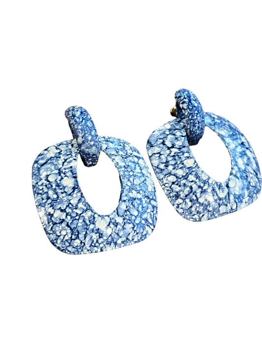 Vintage Enamel Wear Blue White Metal Post Dan gle Earrings