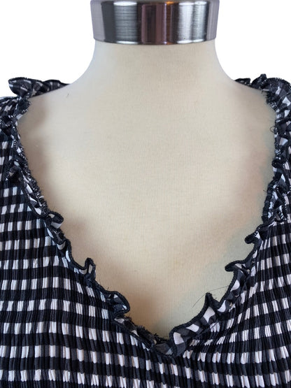 Large Charlie B. Women's Black White Gingham Flounce Blouse V-Neck