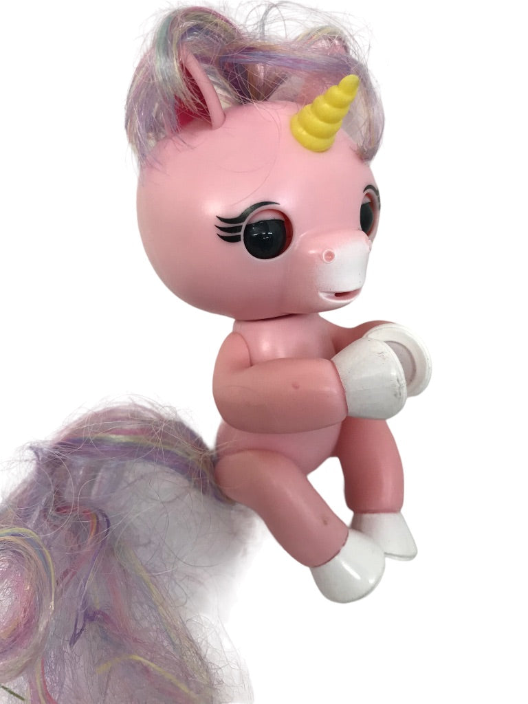 Fingerlings Talking Baby Unicorn Pink Gemma 5" 3707