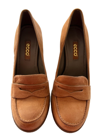 6 6.5 (37) Ecco Tan Leather Slip On Heels Rubber Sole Stacked Heel