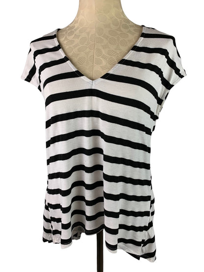 Medium White House Black Market Sheer Petal Back Striped V-Neck Tshirt