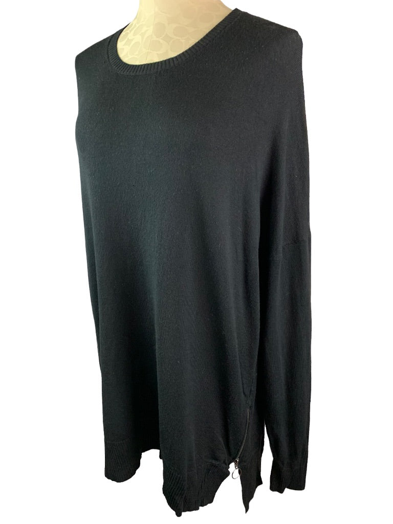 Large Dex Black Tunic Sweater Women's Zipper Embellishment on Side