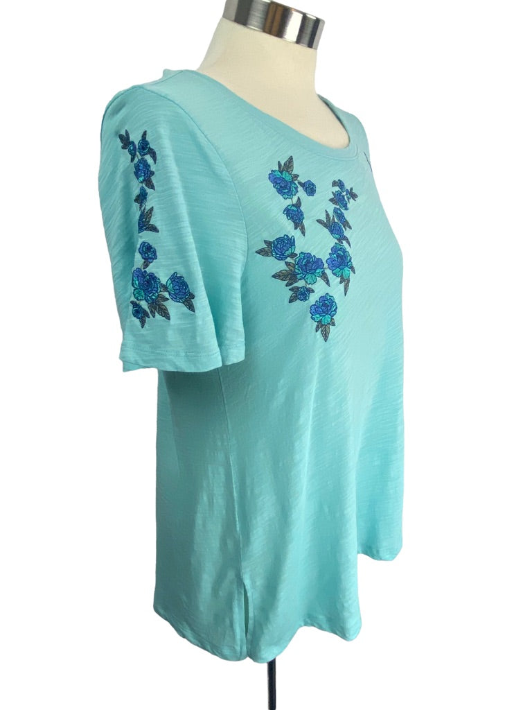 XS DG2 Diane Gilman Turquoise Round Neck Women's Tshirt Blue Rose Embroidered