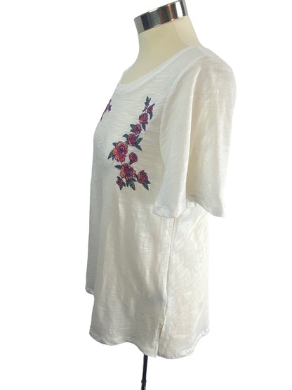 XS DG2 Diane Gilman White Round Neck Women's Tshirt Red Pink Rose Embroidered