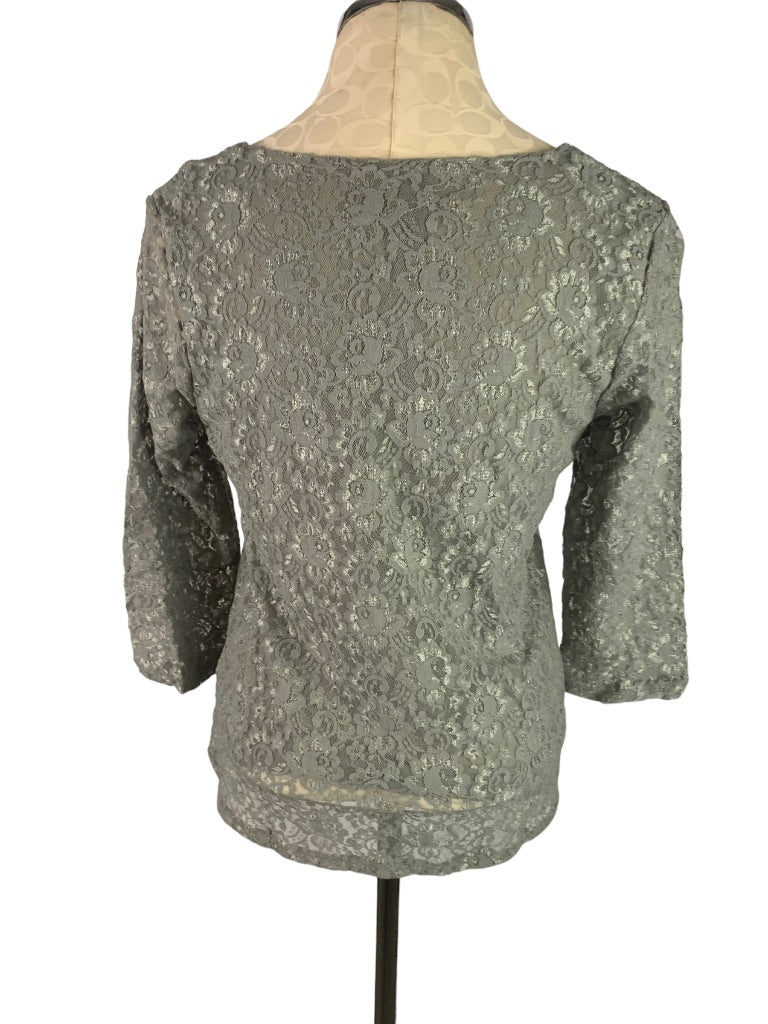 Small Motto Women's Gray Lace V-Neck Lined Pullover Top New