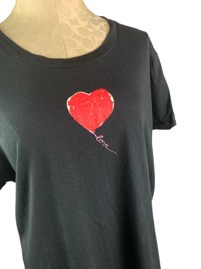 2X Hue Women's Black Heart Design Short Sleeve Tshirt