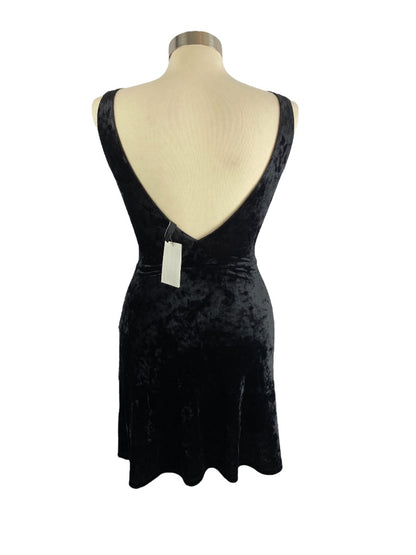 0 Divided by H&M Women's Short Black Stretch Velour New Pullover Sleeveless Dress