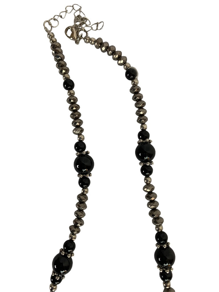 Black and Silvertone Beaded Necklace with Lobster Clasp Adjustable to 21"