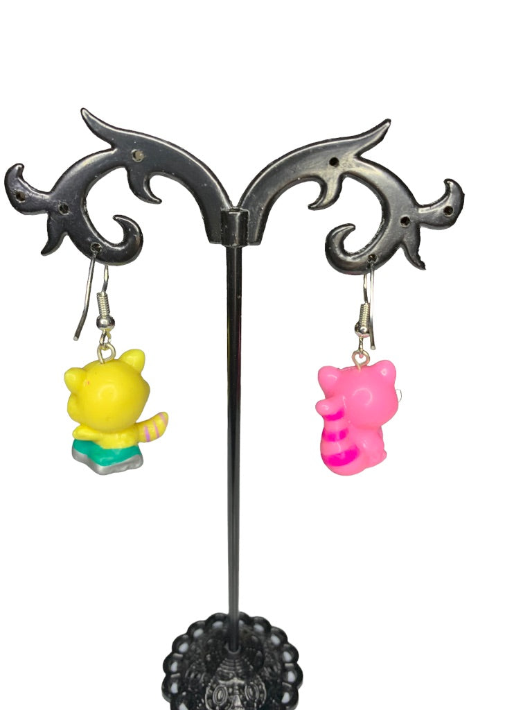 Animal Racoon Figural Earring Pink Yellow 1.5" Drop Dangle Hook Pierced