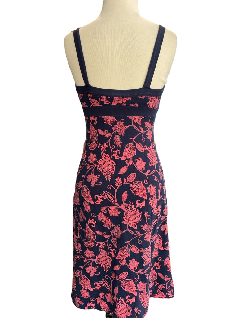 XS Patagonia Sleeveless Pink And Blue Floral Dress