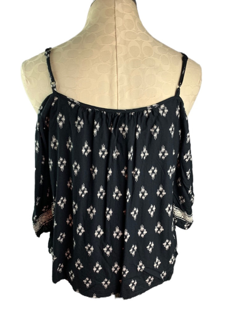 Small Band of Gypsies Women's Black White Boho Style Blouse Flowy