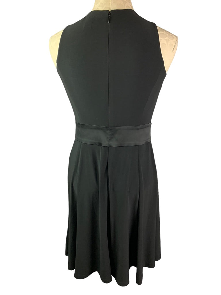 4P Lauren Ralph Lauren Petite Black Dress Embellished Jeweled Neckline Sleeveless